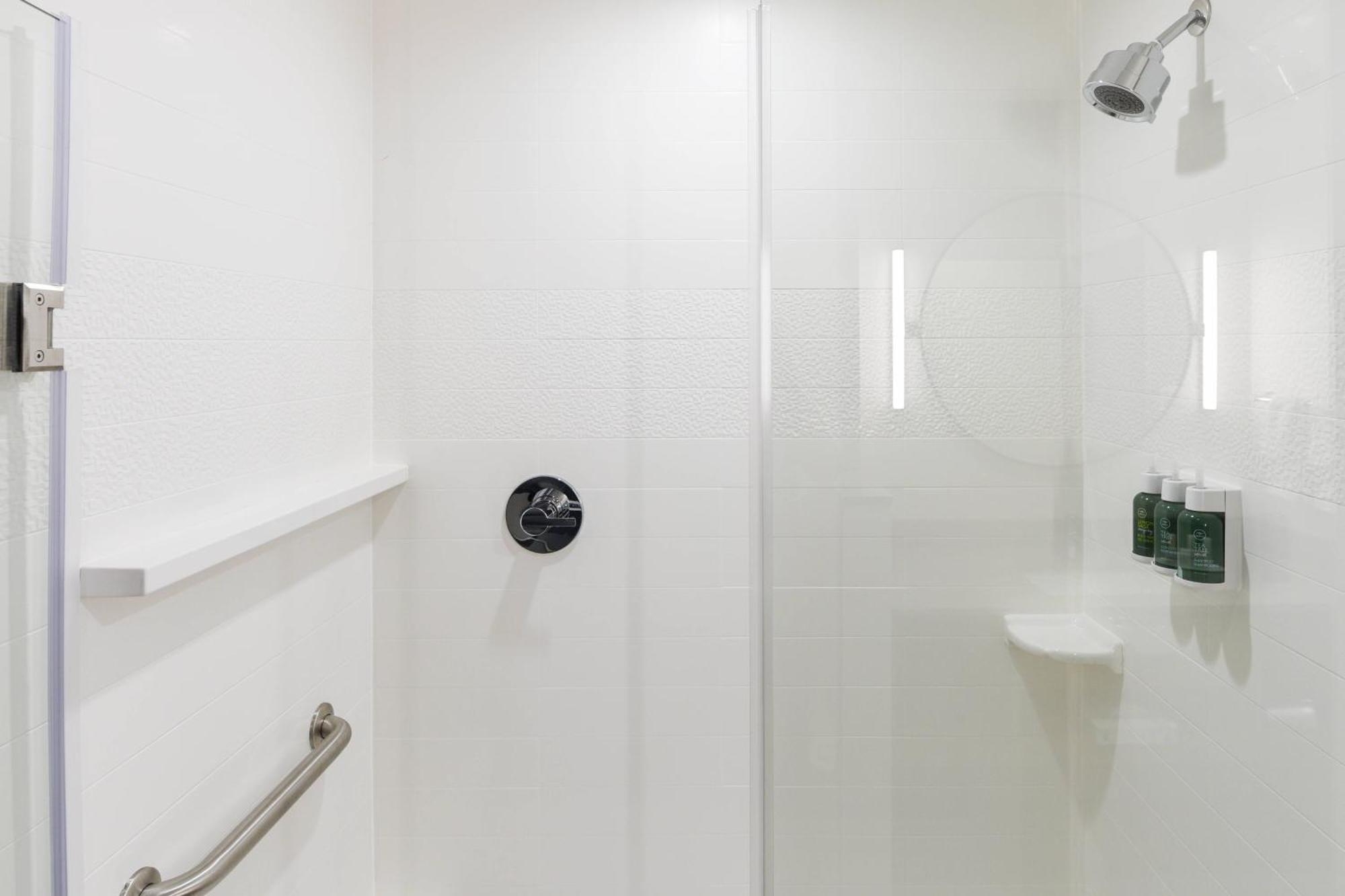 Fairfield Inn & Suites Ontario Ранчо Кукамонга Екстериор снимка