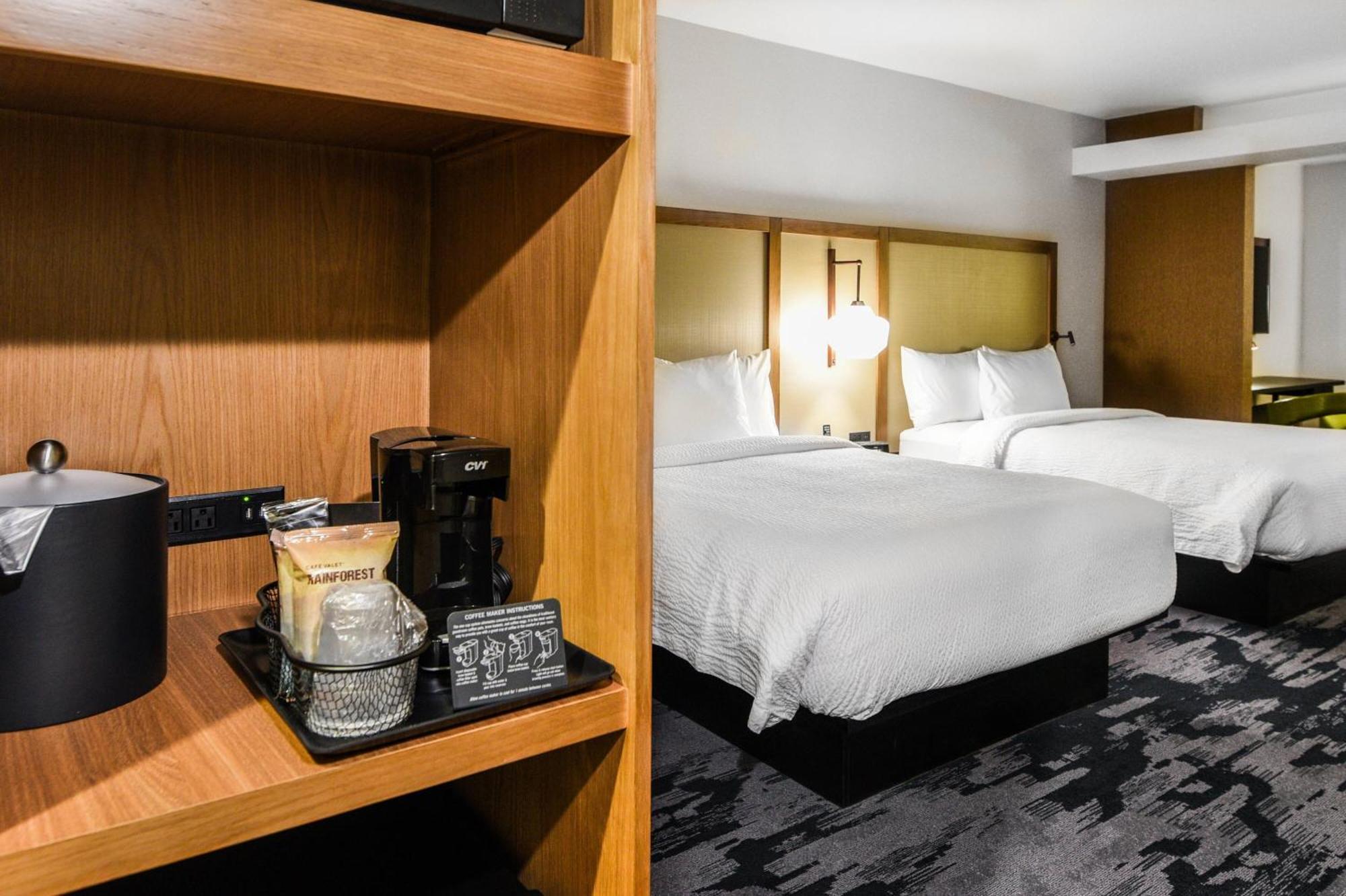 Fairfield Inn & Suites Ontario Ранчо Кукамонга Екстериор снимка