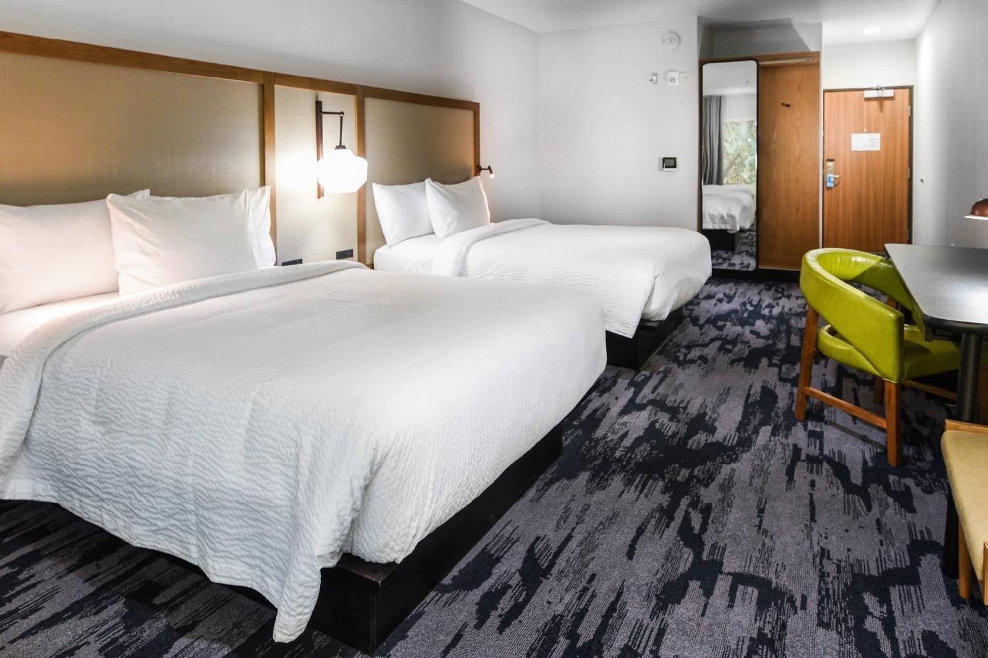 Fairfield Inn & Suites Ontario Ранчо Кукамонга Екстериор снимка